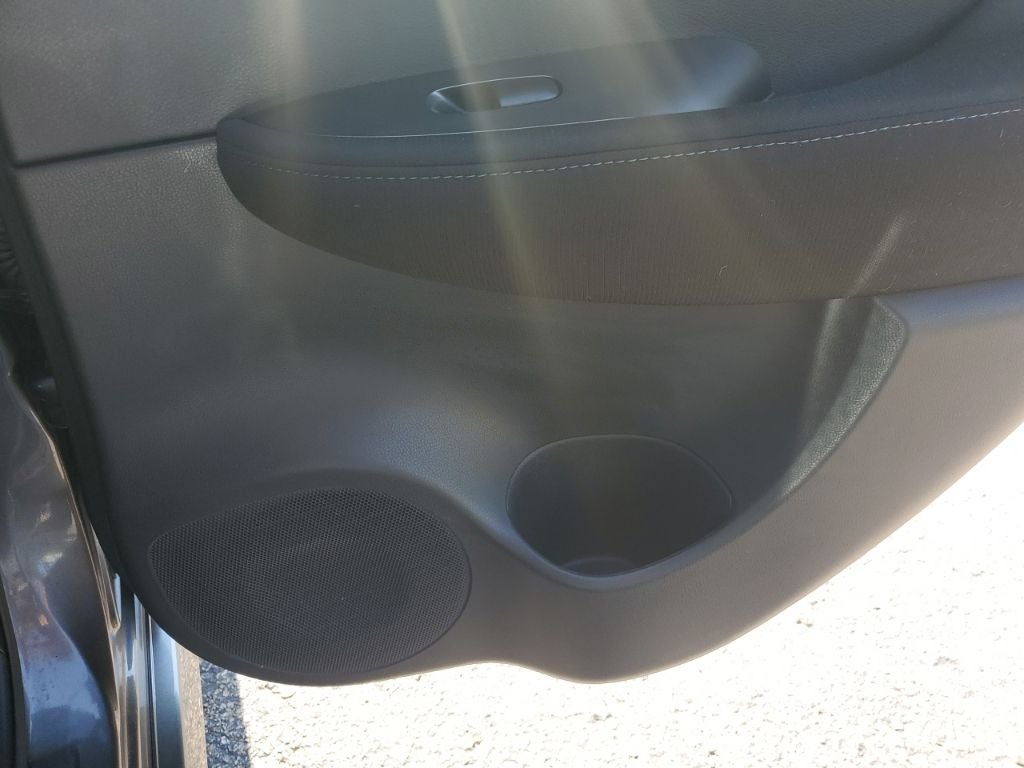 2025 Nissan Leaf S