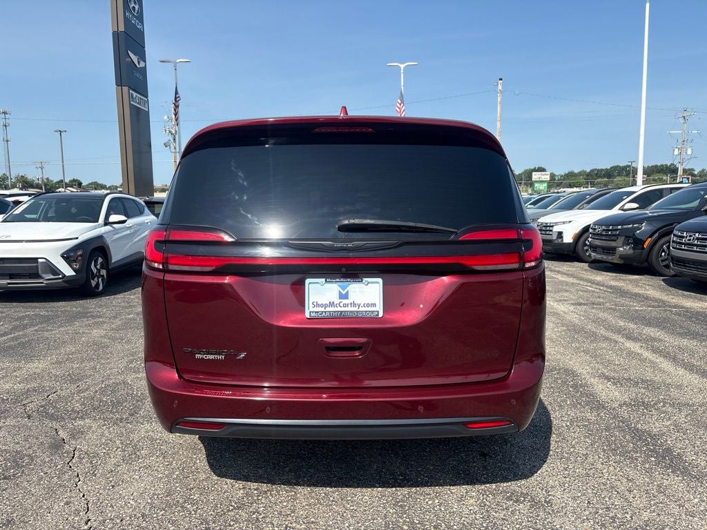 2021 Chrysler Pacifica Touring