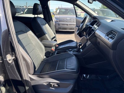 2022 Volkswagen Tiguan 2.0T SEL R-Line