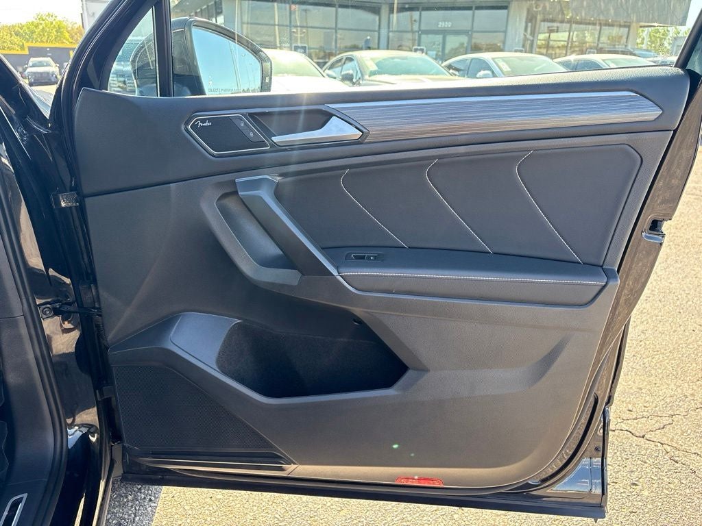 2022 Volkswagen Tiguan 2.0T SEL R-Line