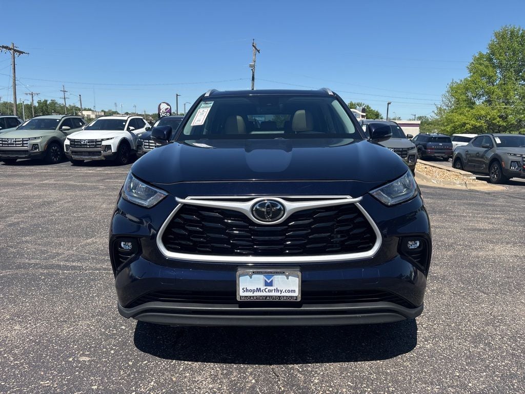 2022 Toyota Highlander XLE