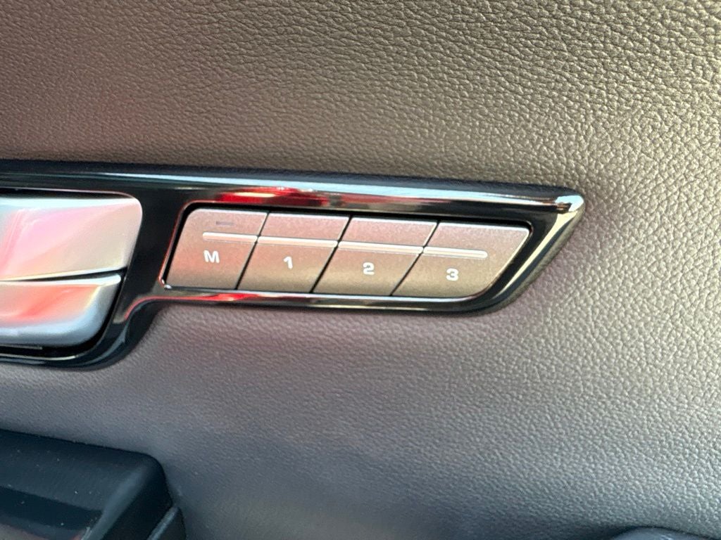 2019 Land Rover Range Rover Evoque SE Premium PREMIUM