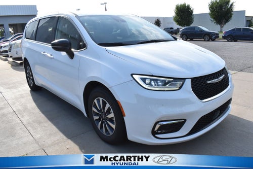 2024 Chrysler Pacifica Hybrid Select