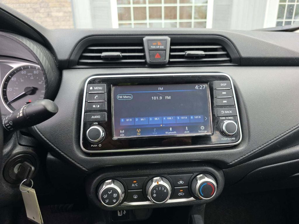 2025 Nissan Versa 1.6 S