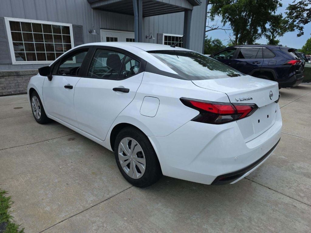 2025 Nissan Versa 1.6 S