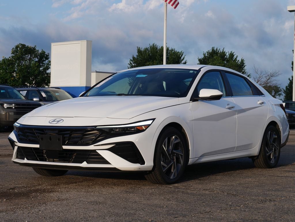 2025 Hyundai Elantra Hybrid Limited